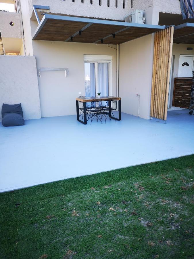 Gratelia Apartment Damnoni Exterior photo